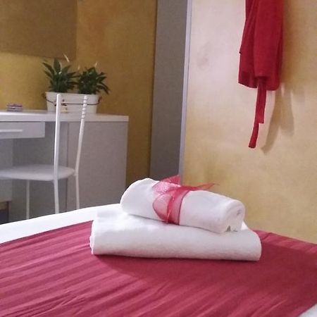 B&B Fiumicino Airport Resort Esterno foto